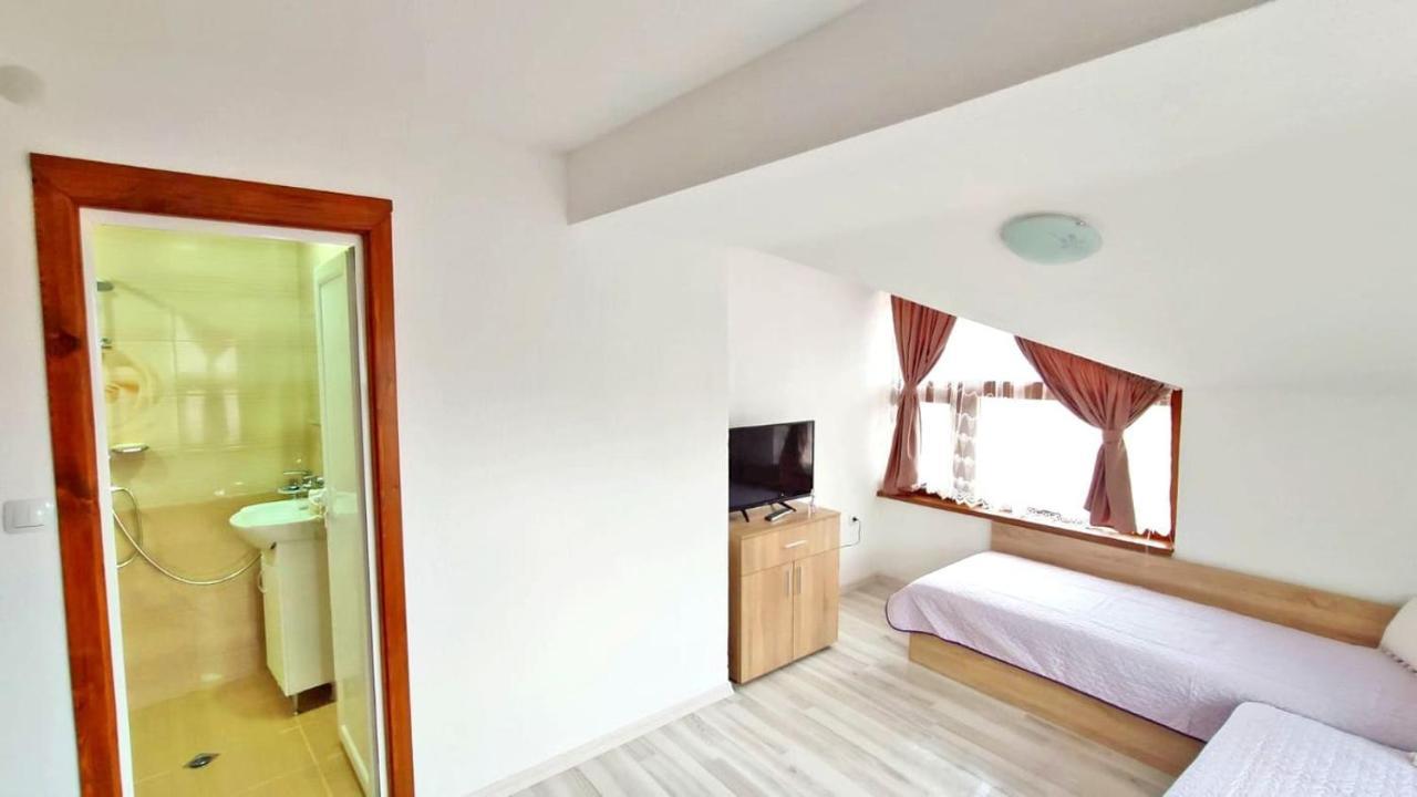 Къща За Гости Орфей Smolyan Exteriör bild