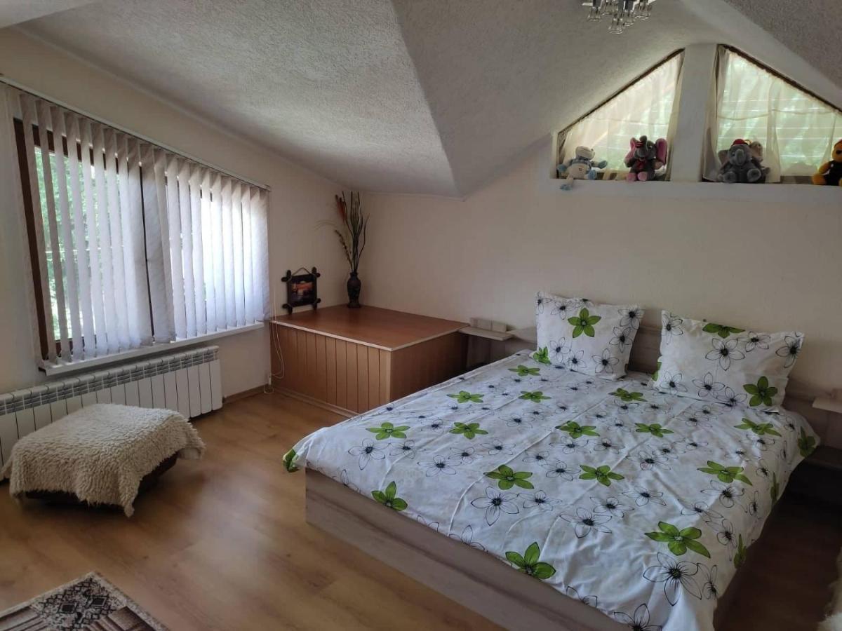 Къща За Гости Орфей Smolyan Exteriör bild