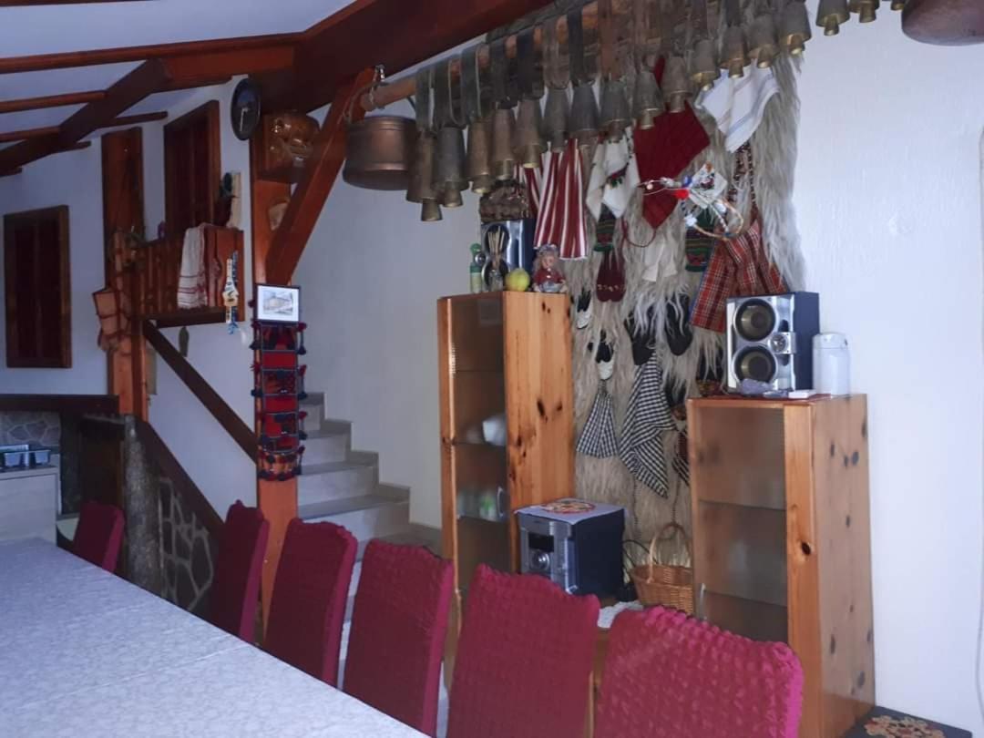 Къща За Гости Орфей Smolyan Exteriör bild